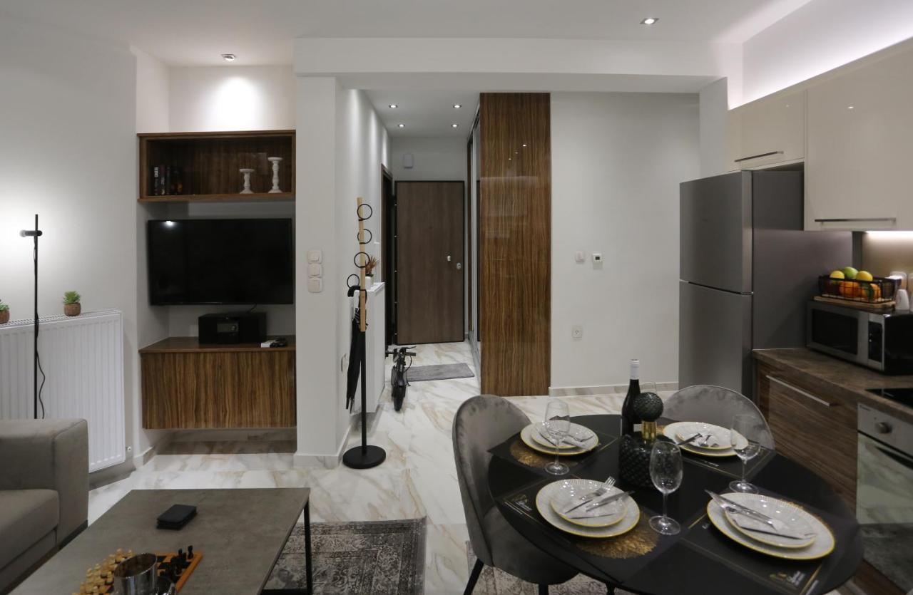 La Larissa Luxury Apartments Trekke Exterior photo